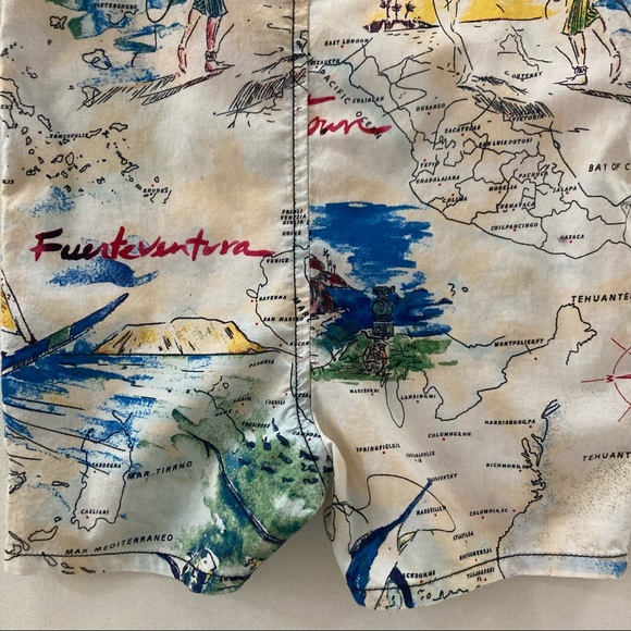 Gap Baby Boy 6-13 Months Romper Beach Tropical Map - Picture 7 of 8